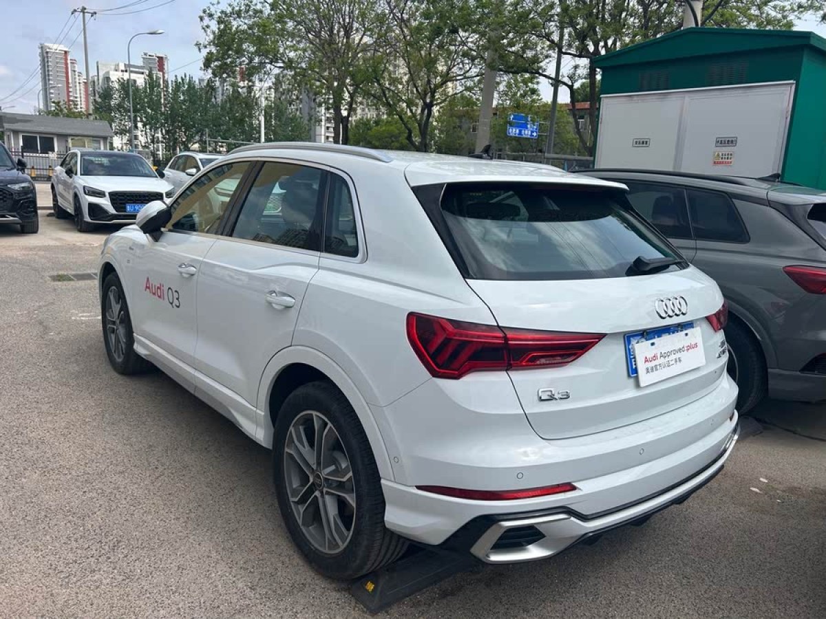 奧迪 奧迪Q3  2023款 改款 40 TFSI 時尚動感型圖片