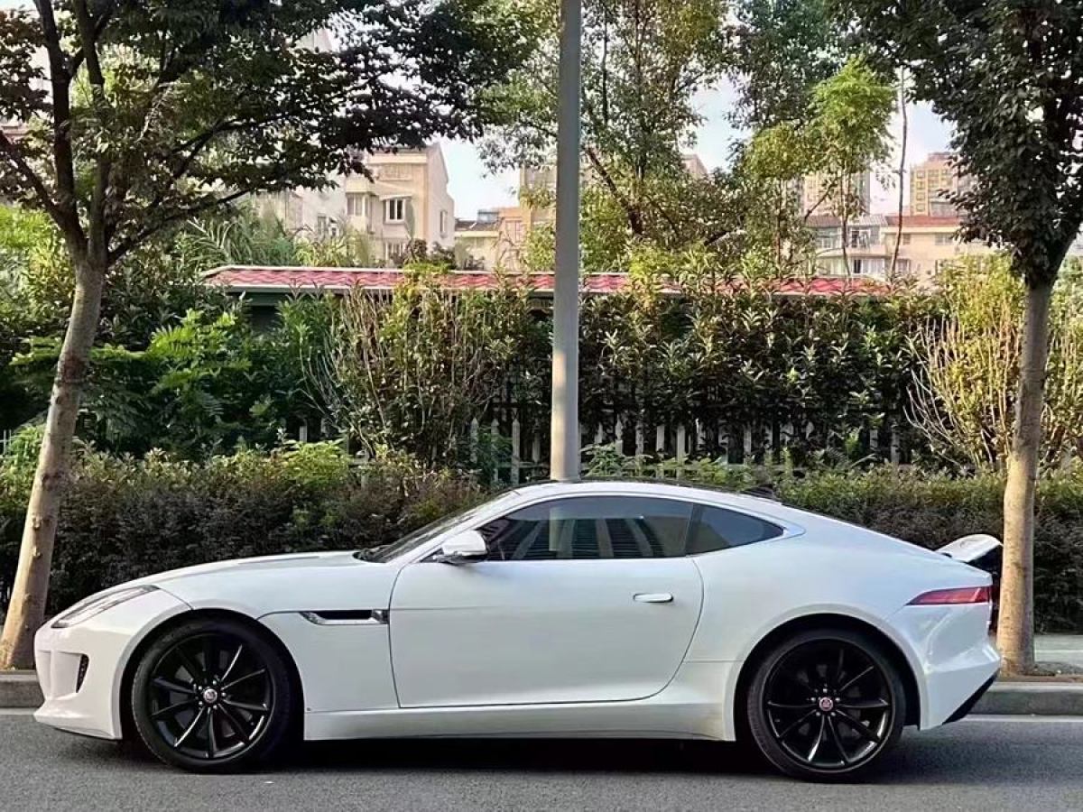 捷豹 F-TYPE  2016款 3.0T S 硬頂版圖片