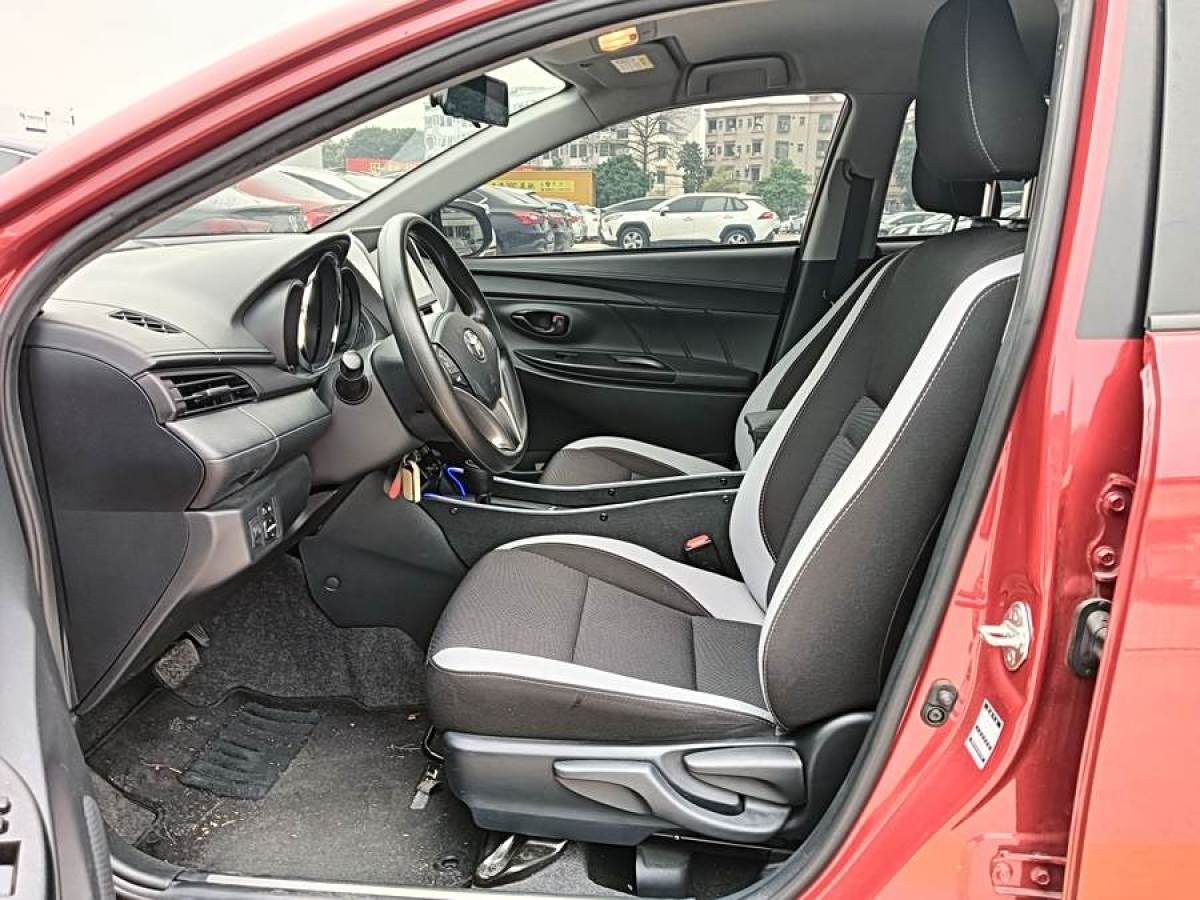 豐田 YARiS L 致炫  2022款 致炫X 1.5L CVT領(lǐng)先PLUS版圖片