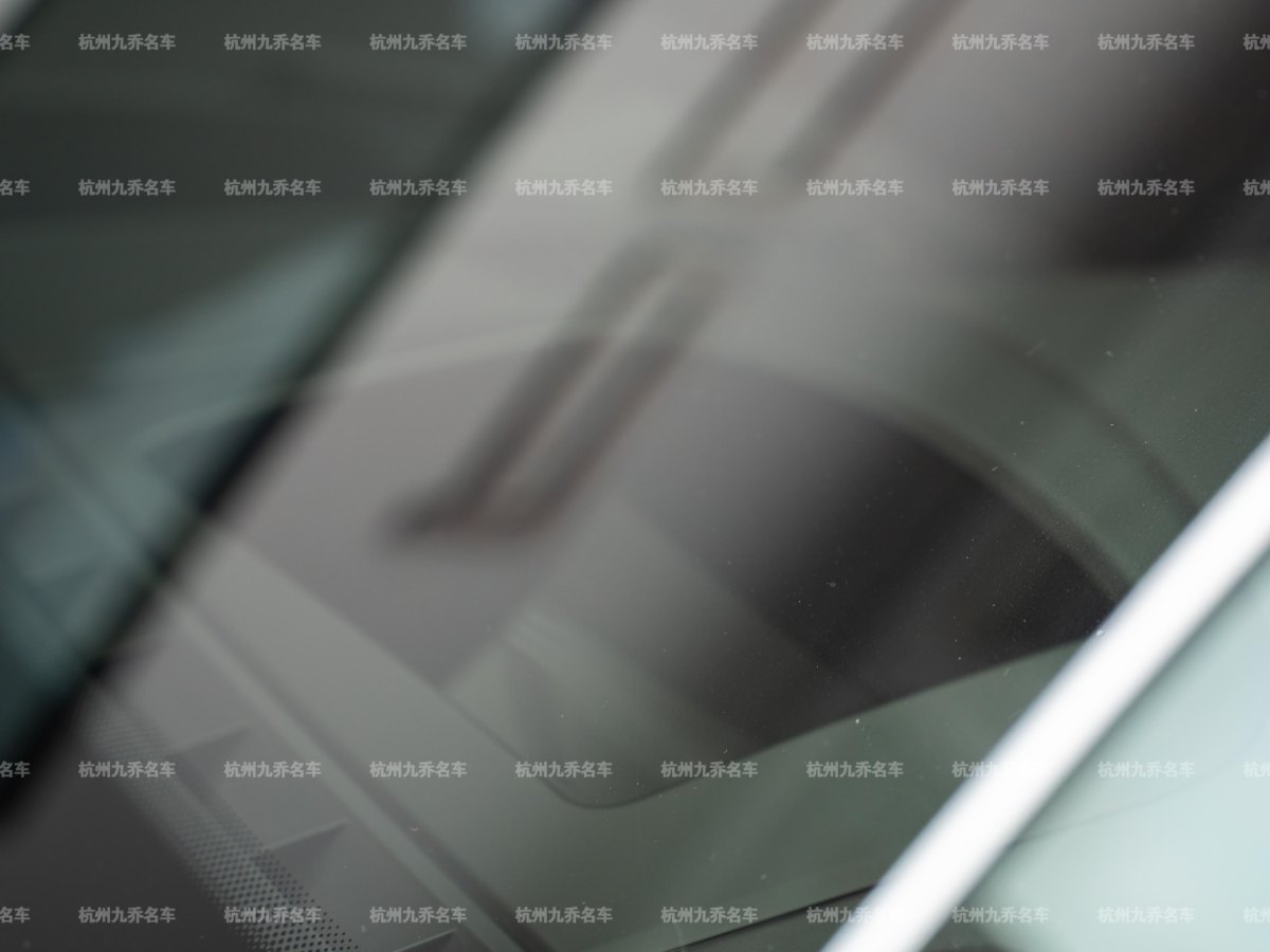 保时捷 Cayenne新能源  2023款 Cayenne E-Hybrid 2.0T 铂金版图片