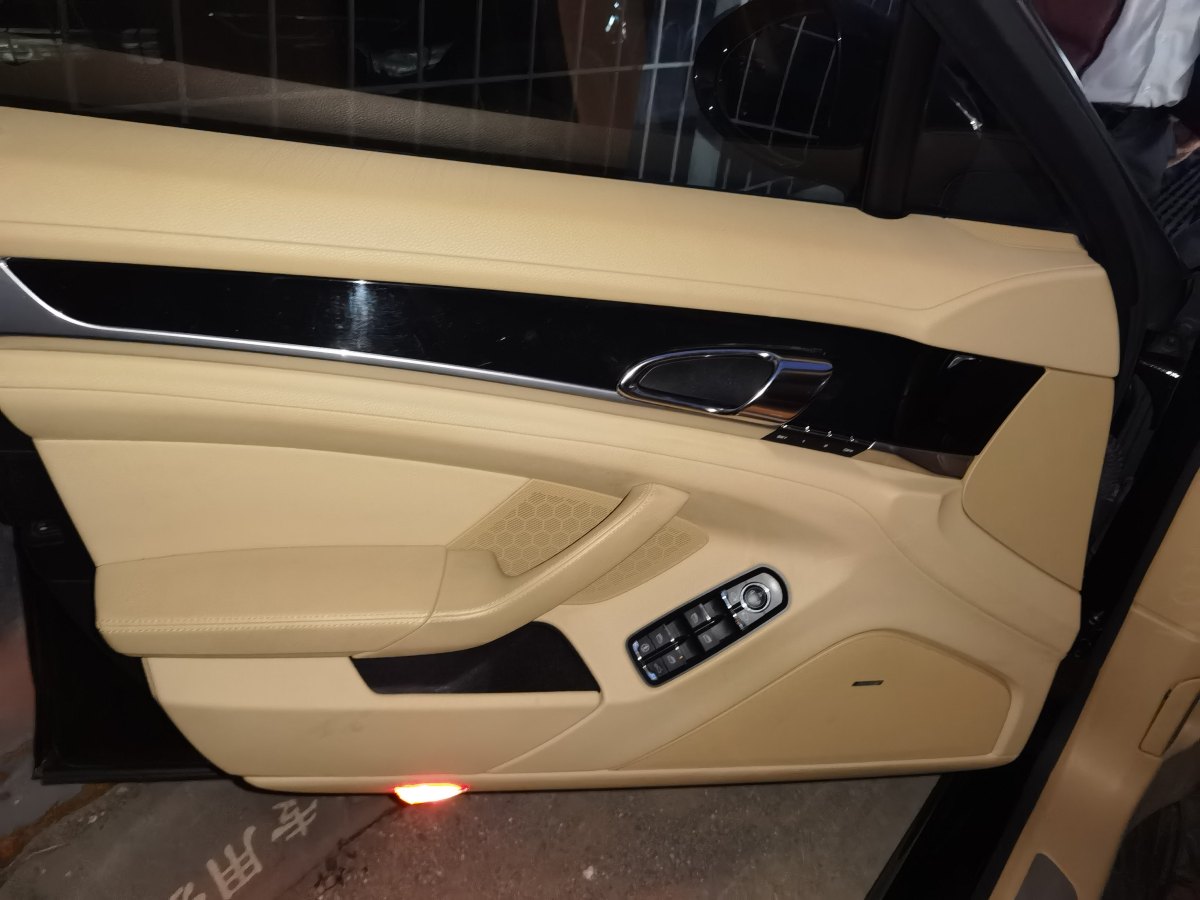 保時捷 Panamera  2013款 Panamera 4 Platinum Edition 3.6L圖片