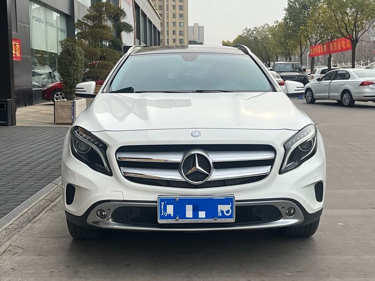 奔馳 奔馳GLA  2015款 GLA 220 4MATIC 時尚型圖片