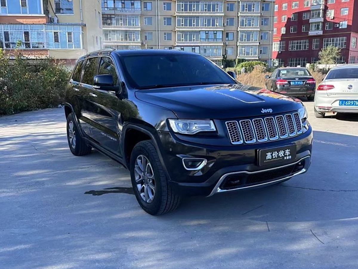 Jeep 大切諾基  2014款 3.6L 精英導(dǎo)航版圖片