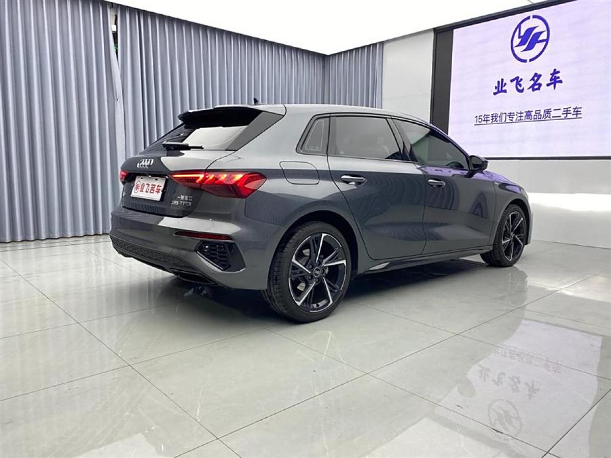 奧迪 奧迪A3  2022款 Sportback 35 TFSI 時(shí)尚運(yùn)動(dòng)型圖片