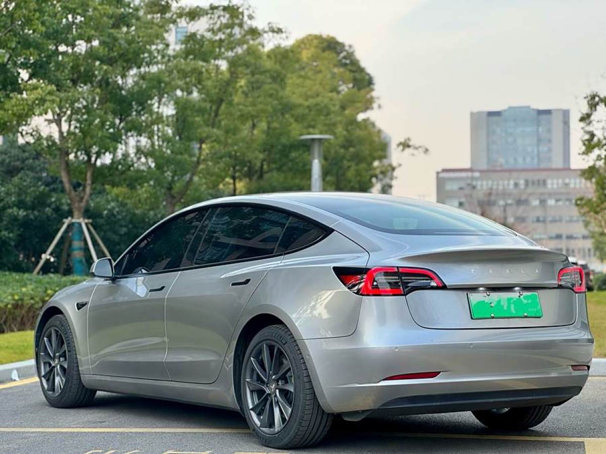 特斯拉 Model Y  2022款 改款 后輪驅(qū)動(dòng)版圖片