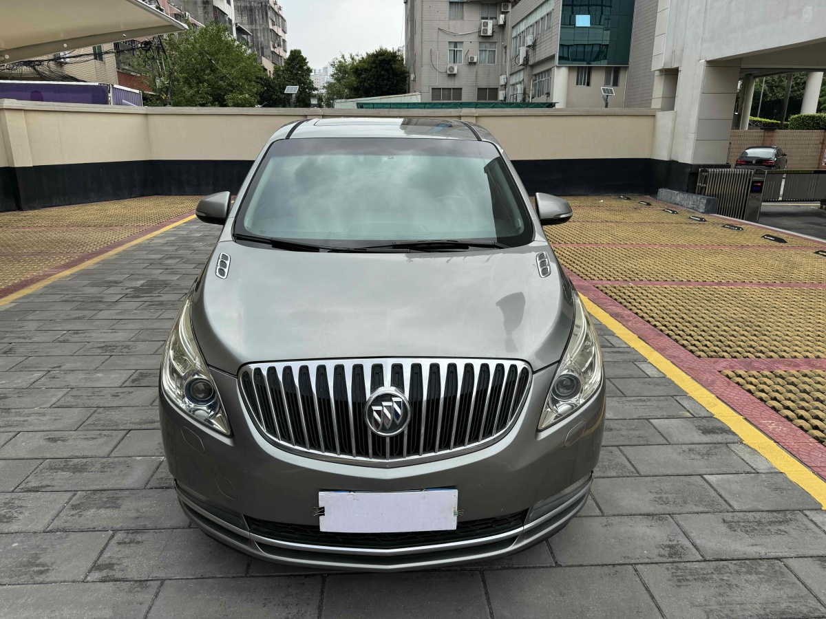 别克 GL8  2011款 3.0L GT豪华商务豪雅版图片