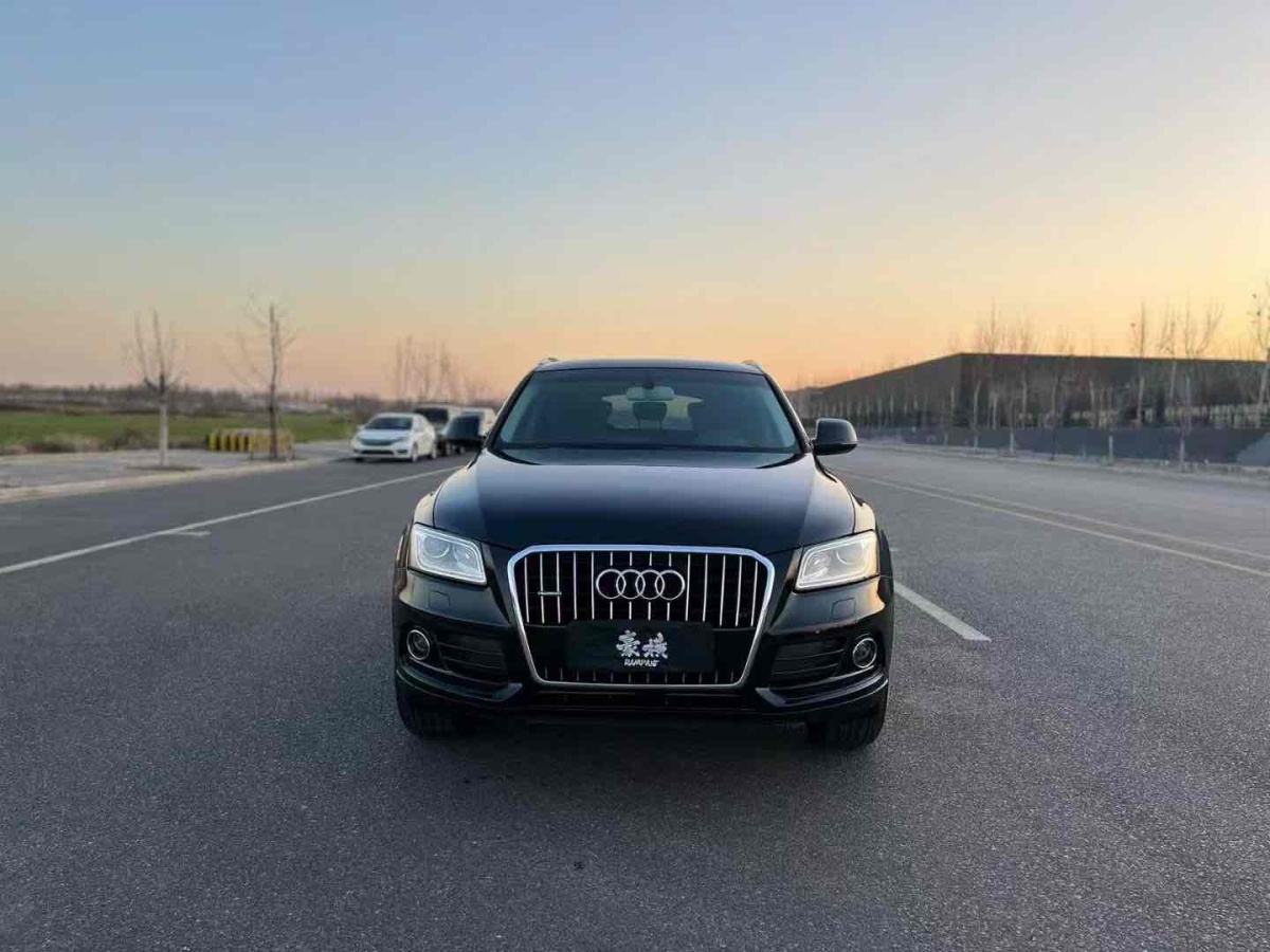 奧迪 奧迪Q5  2016款 Q5 40TFSI 2.0T 進(jìn)取型圖片