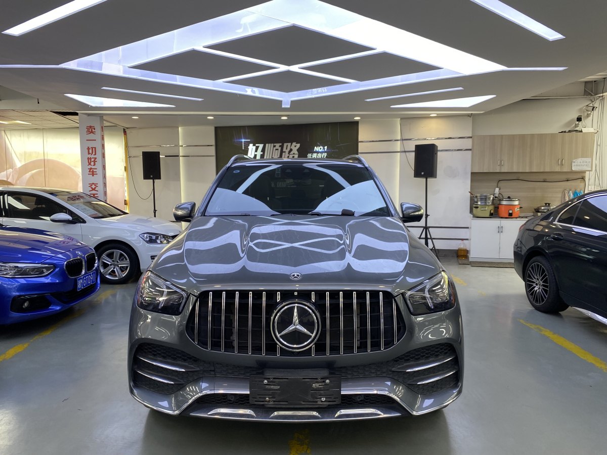 奔驰 奔驰GLE  2020款 改款 GLE 450 4MATIC 豪华型图片