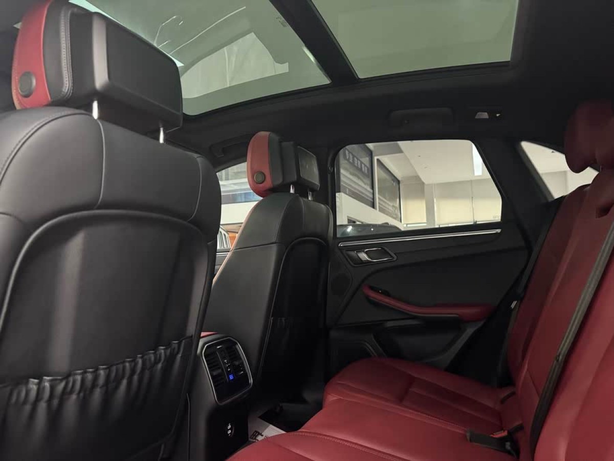 保時(shí)捷 Macan  2022款 Macan 2.0T圖片