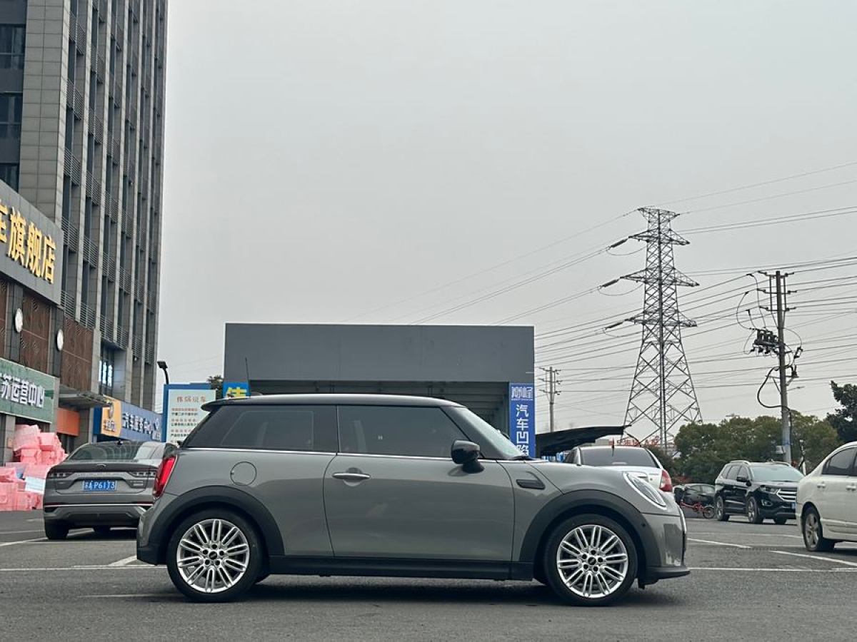 MINI MINI  2022款 改款 1.5T COOPER 藝術家圖片