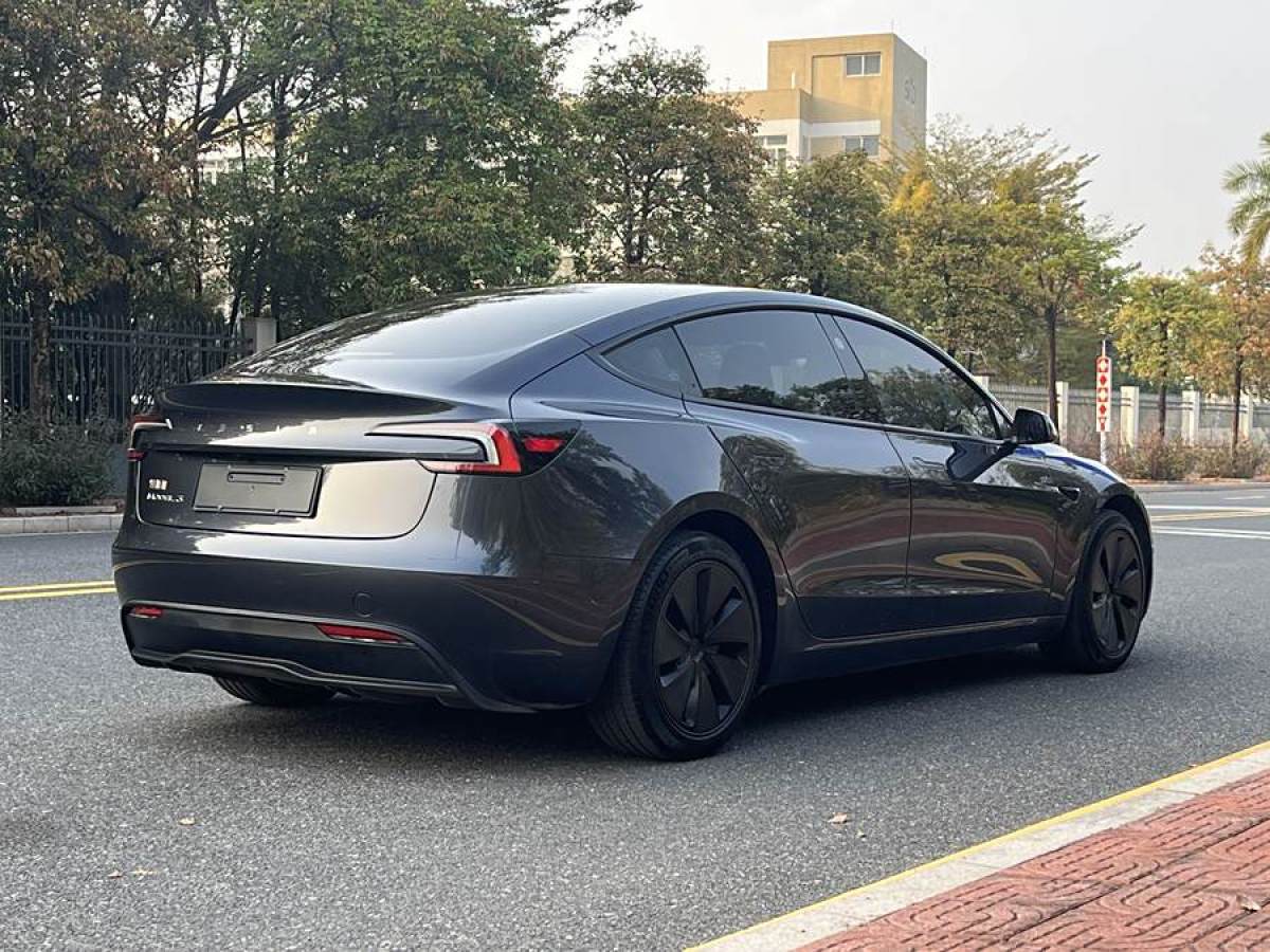 特斯拉 Model Y  2022款 改款 后輪驅(qū)動版圖片