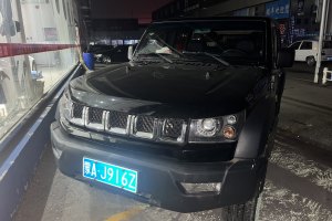 BJ40 北京 40L 2.3T 自动四驱尊享版