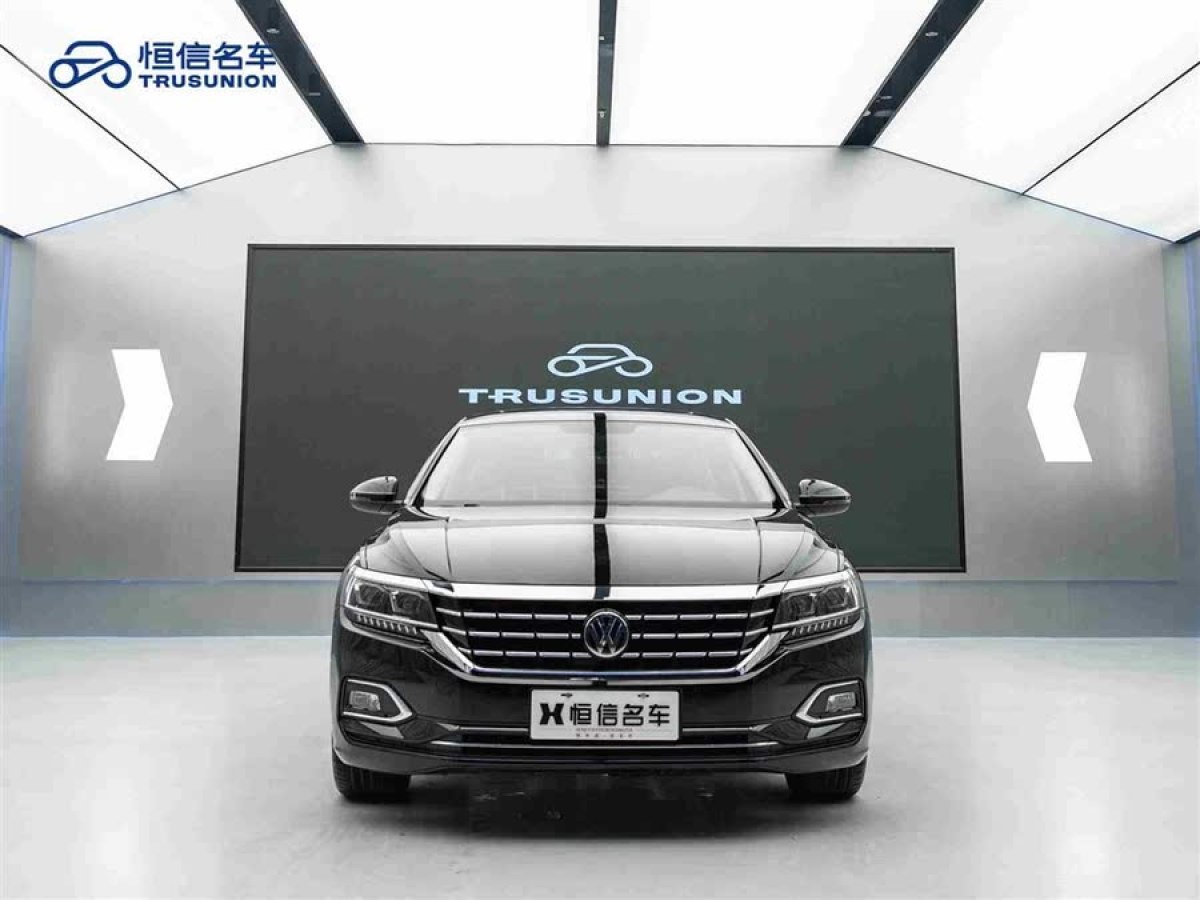 大眾 帕薩特  2019款 330TSI 豪華版 國(guó)VI圖片