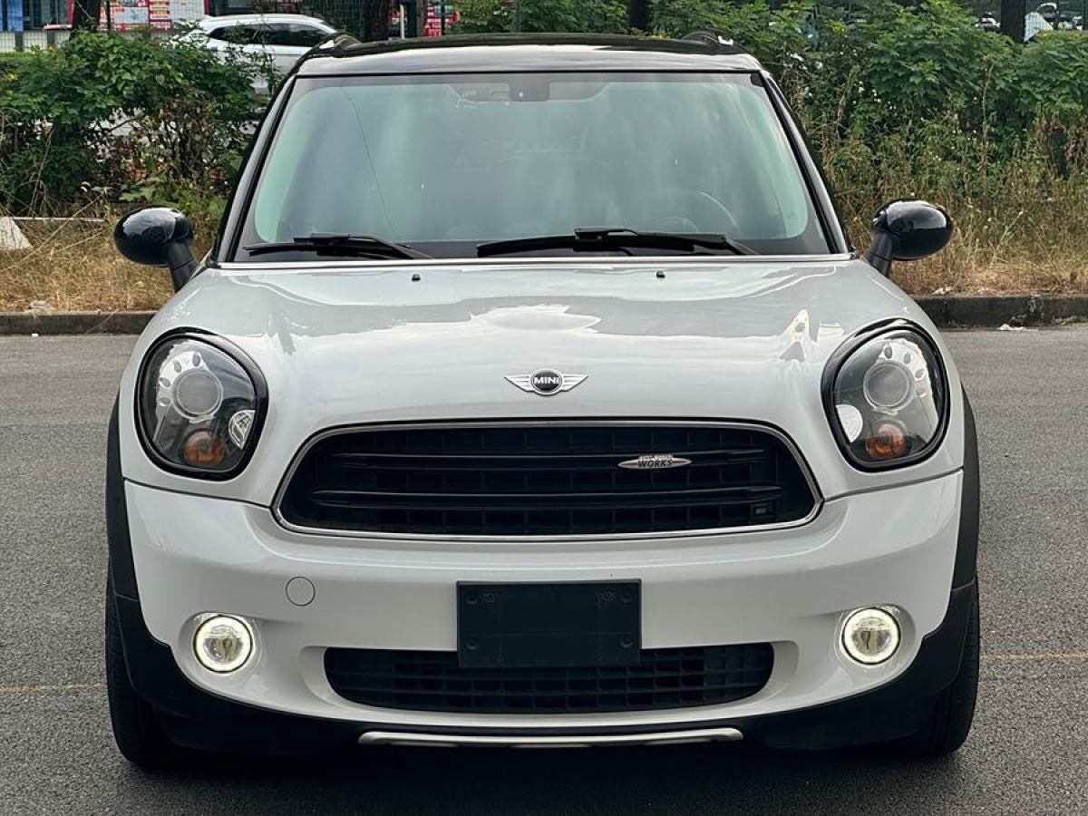 2016年9月MINI COUNTRYMAN  2016款 1.6T COOPER S ALL4 裝備控