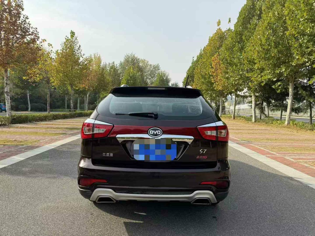 比亞迪 S7  2015款 2.0TID 升級(jí)版尊貴型圖片