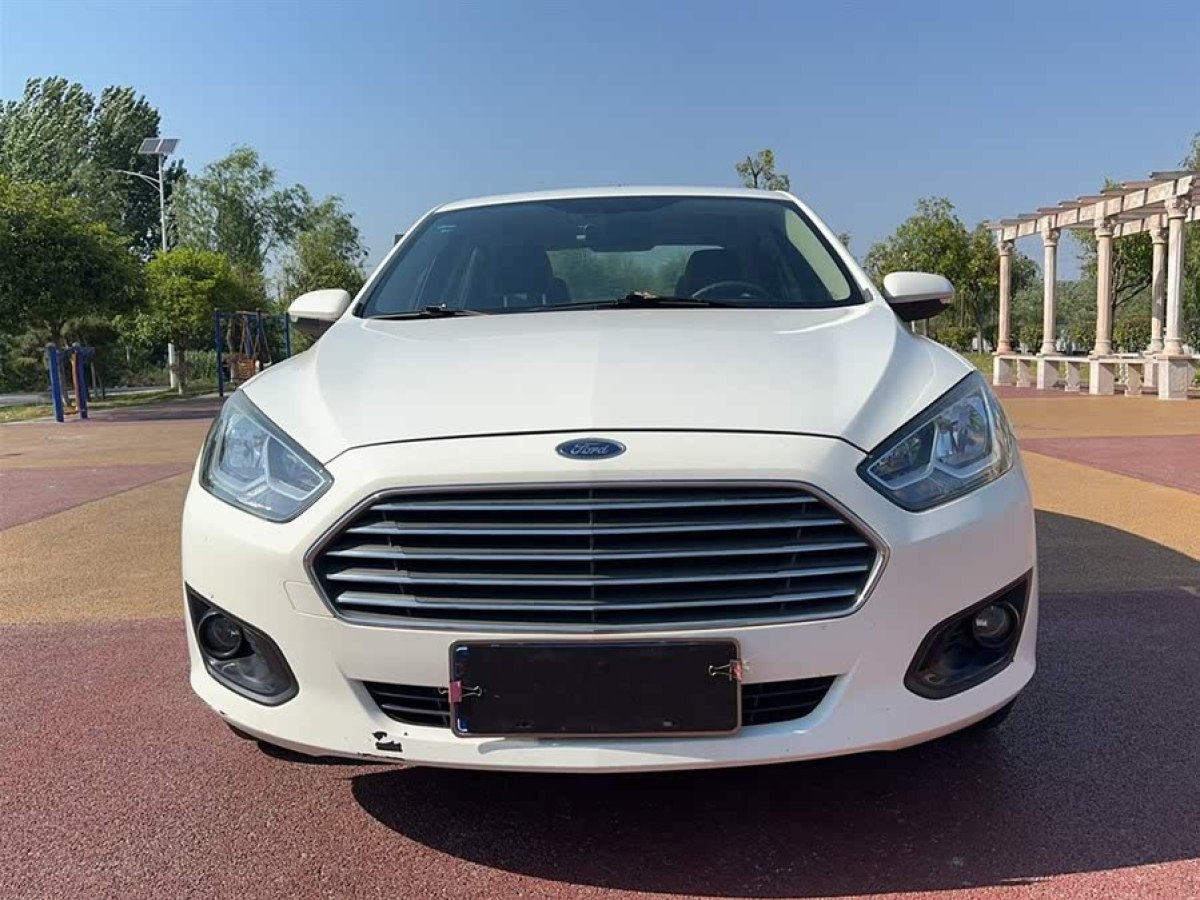 福特 福睿斯  2015款 1.5L 自動舒適型圖片