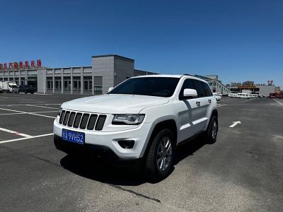 2017年10月 Jeep 大切諾基(進(jìn)口) 3.0TD 柴油 舒享導(dǎo)航版圖片