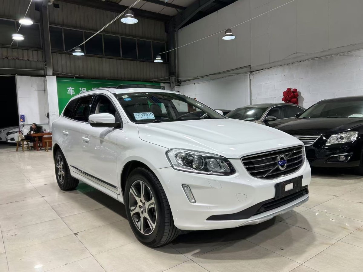 2015年4月沃爾沃 XC60  2015款 T5 AWD 智遠(yuǎn)版