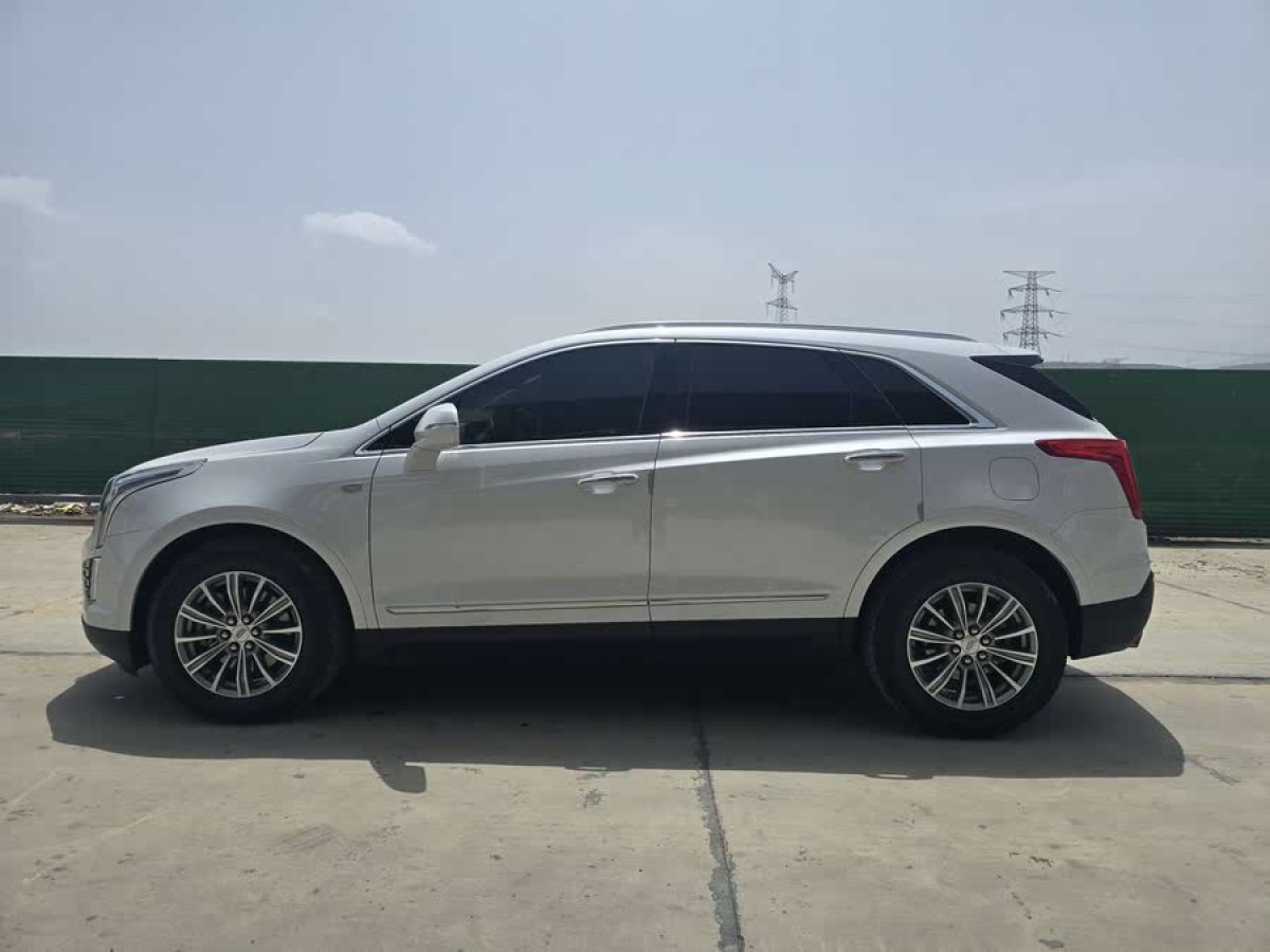 凱迪拉克 XT5  2018款 28T 四驅(qū)豪華型圖片