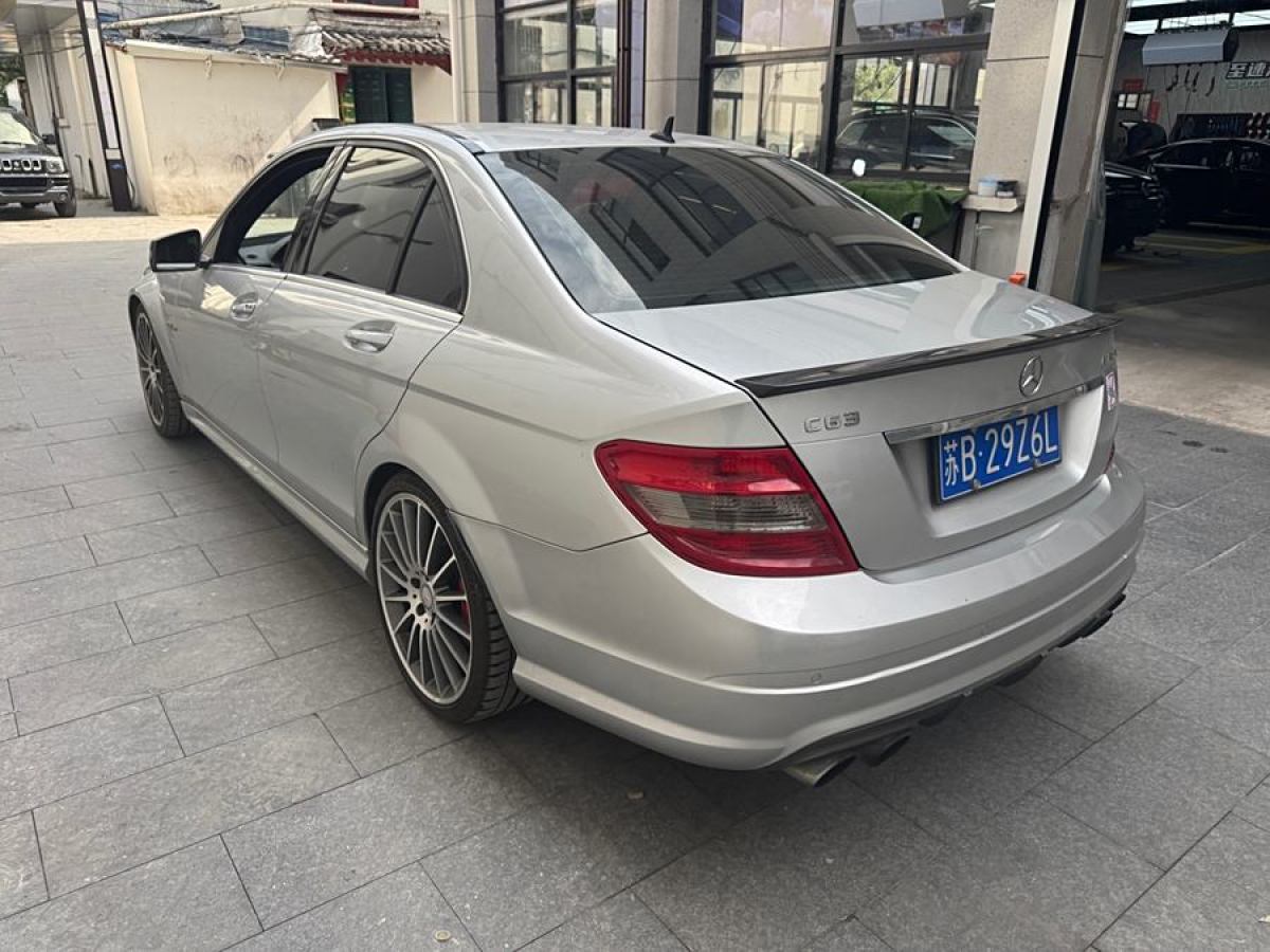 奔馳 奔馳C級AMG  2010款 AMG C 63 高性能版圖片