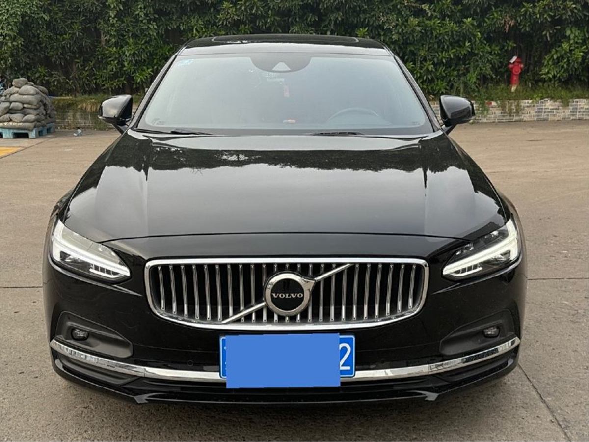 2021年3月沃爾沃 S90  2021款 B5 智遠(yuǎn)豪華版