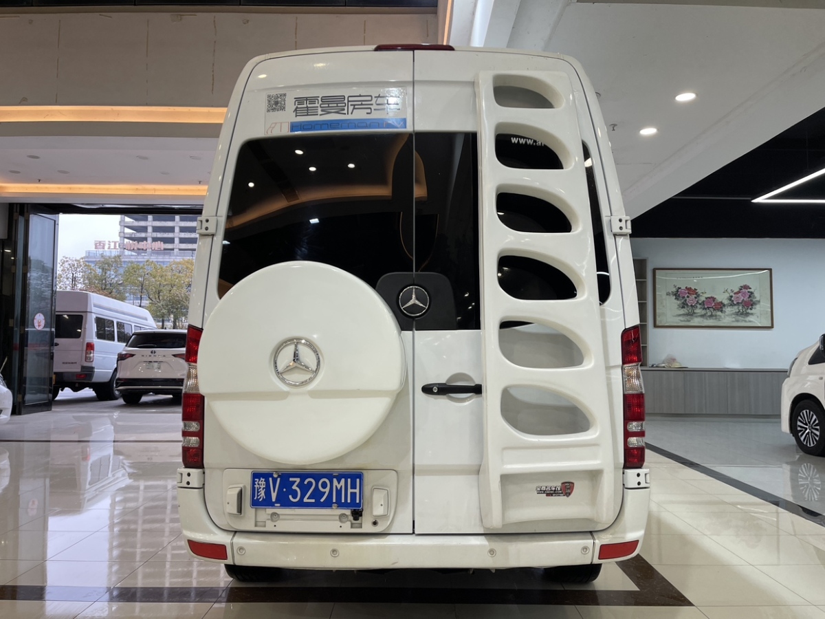 2019年8月奔驰 凌特  2016款 2.1T畅旅 中轴版