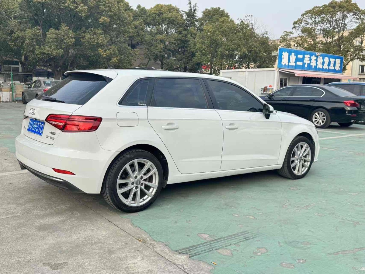 奧迪 奧迪A3  2020款 Sportback 35 TFSI 進(jìn)取型 國(guó)V圖片