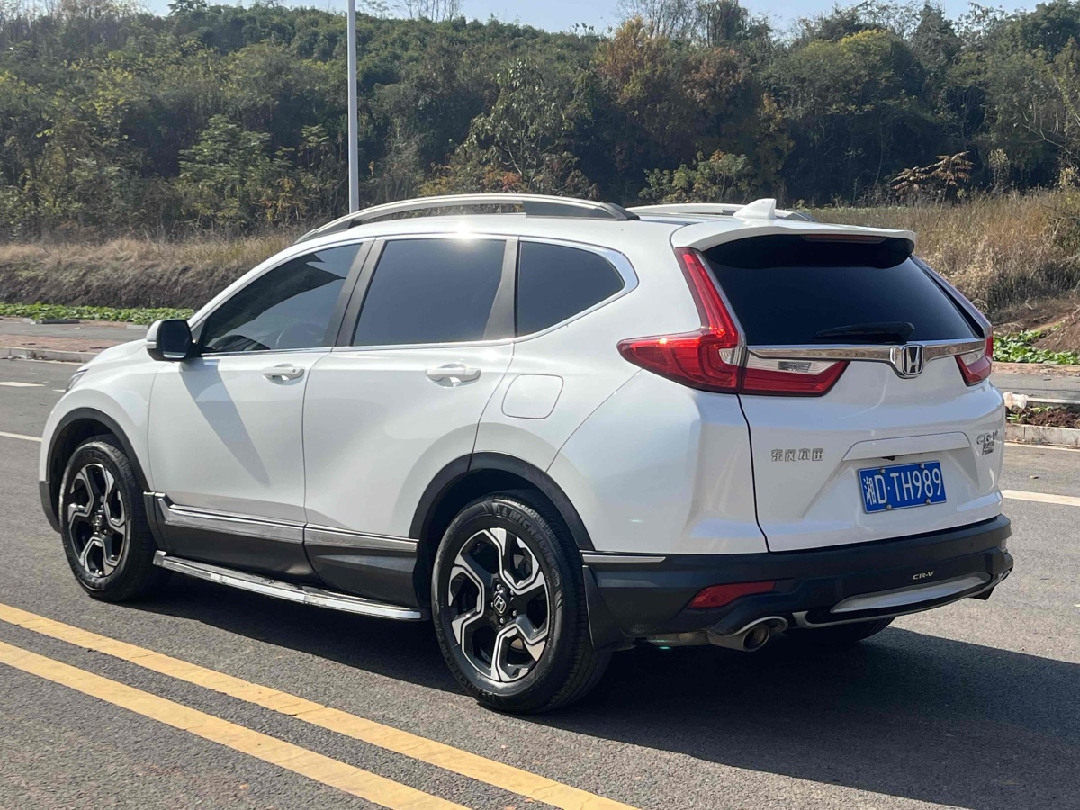 本田 CR-V  2019款 240TURBO CVT四驅(qū)尊貴版 國V圖片