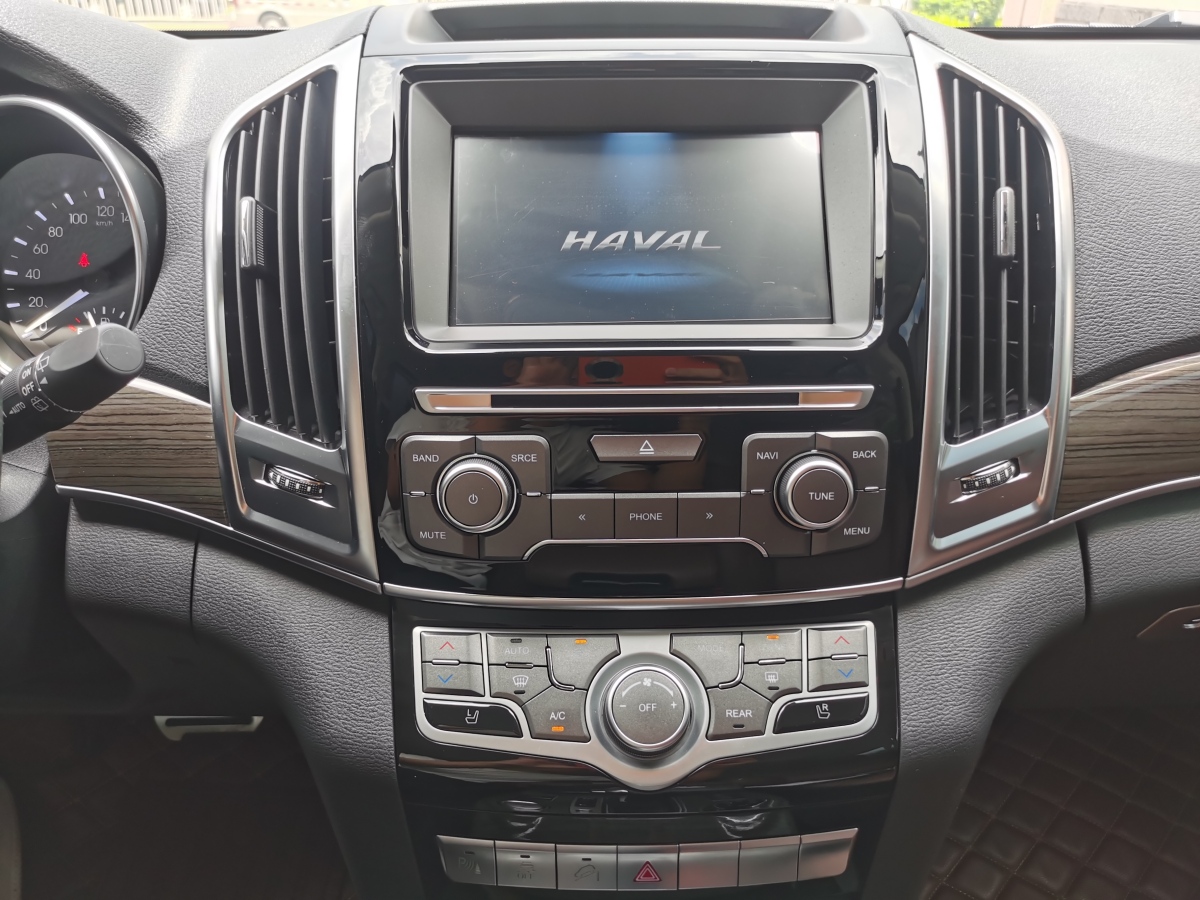 哈弗 H9  2015款 2.0T 四驱豪华型 7座图片