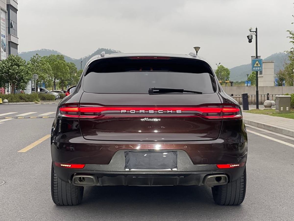 2019年7月保時(shí)捷 Macan  2018款 Macan 2.0T