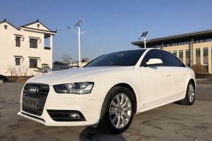 奥迪A4L 奥迪 30 TFSI 自动舒适型