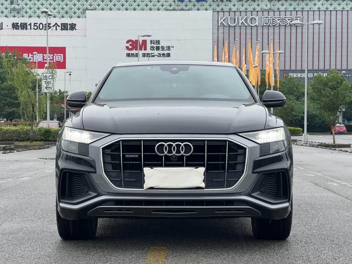 奧迪 奧迪Q8  2023款 55 TFSI 臻選動(dòng)感型圖片