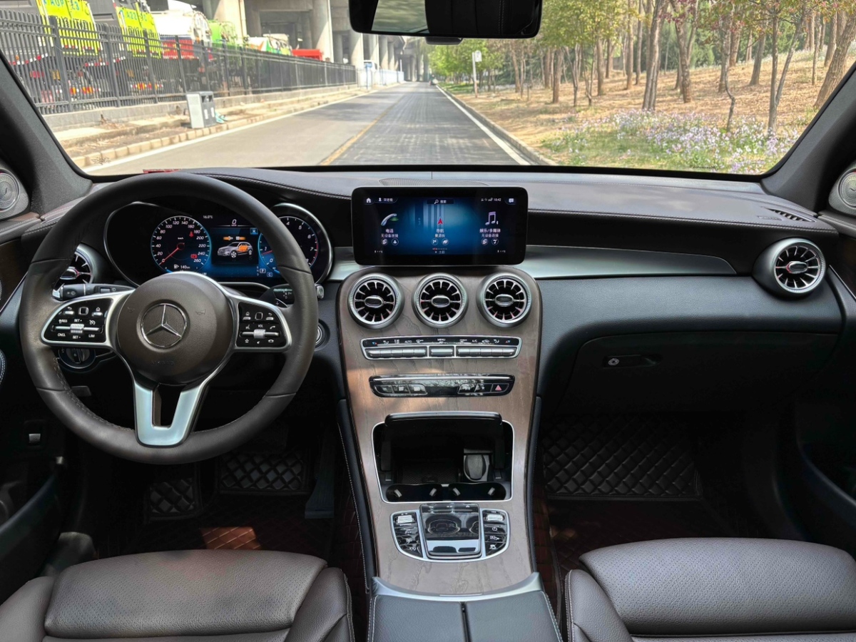 奔馳 奔馳GLC  2022款 GLC 260 L 4MATIC 豪華型圖片