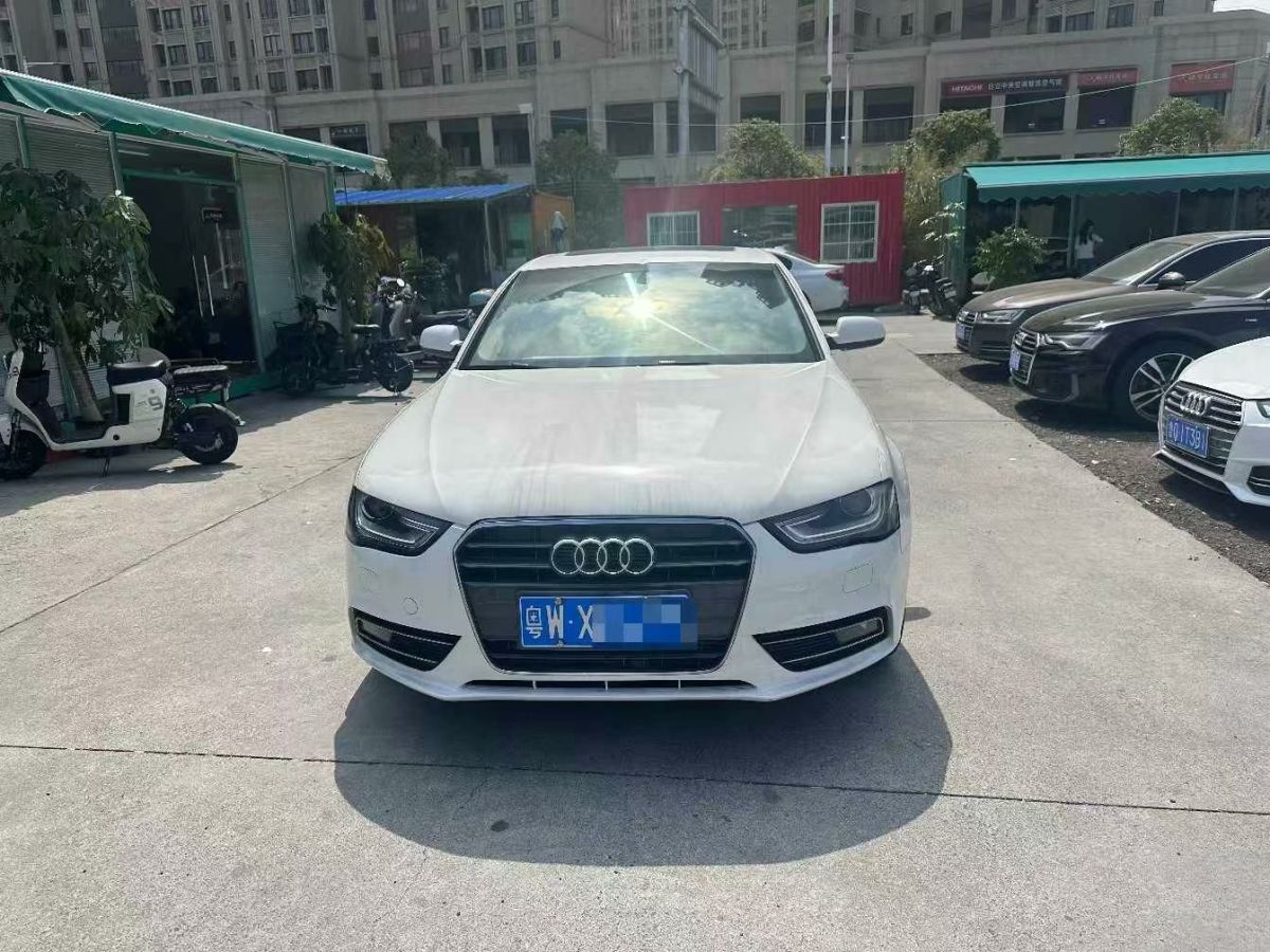 奧迪 奧迪A4L  2013款 A4L 30TFSI 手動(dòng)舒適型圖片