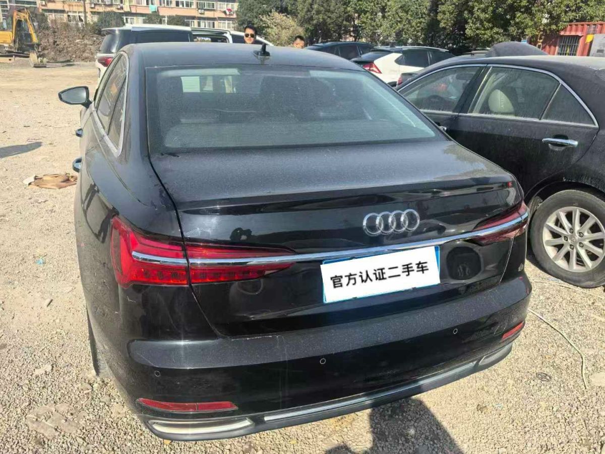 奧迪 奧迪A6  2020款 Allroad 探索家 55 TFSI 尊享越野型圖片