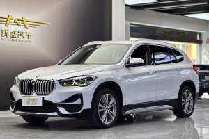 宝马X1新能源 宝马 xDrive30Le 尊享型