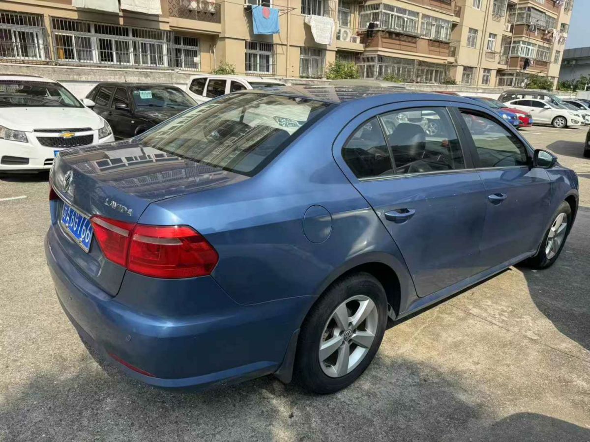 大眾 朗逸  2013款 1.4 TSI 豪華導(dǎo)航版圖片