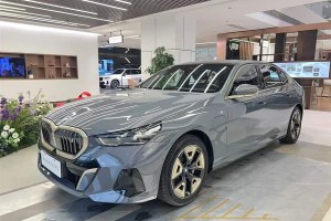 寶馬i5 寶馬 eDrive 35L M運動套裝