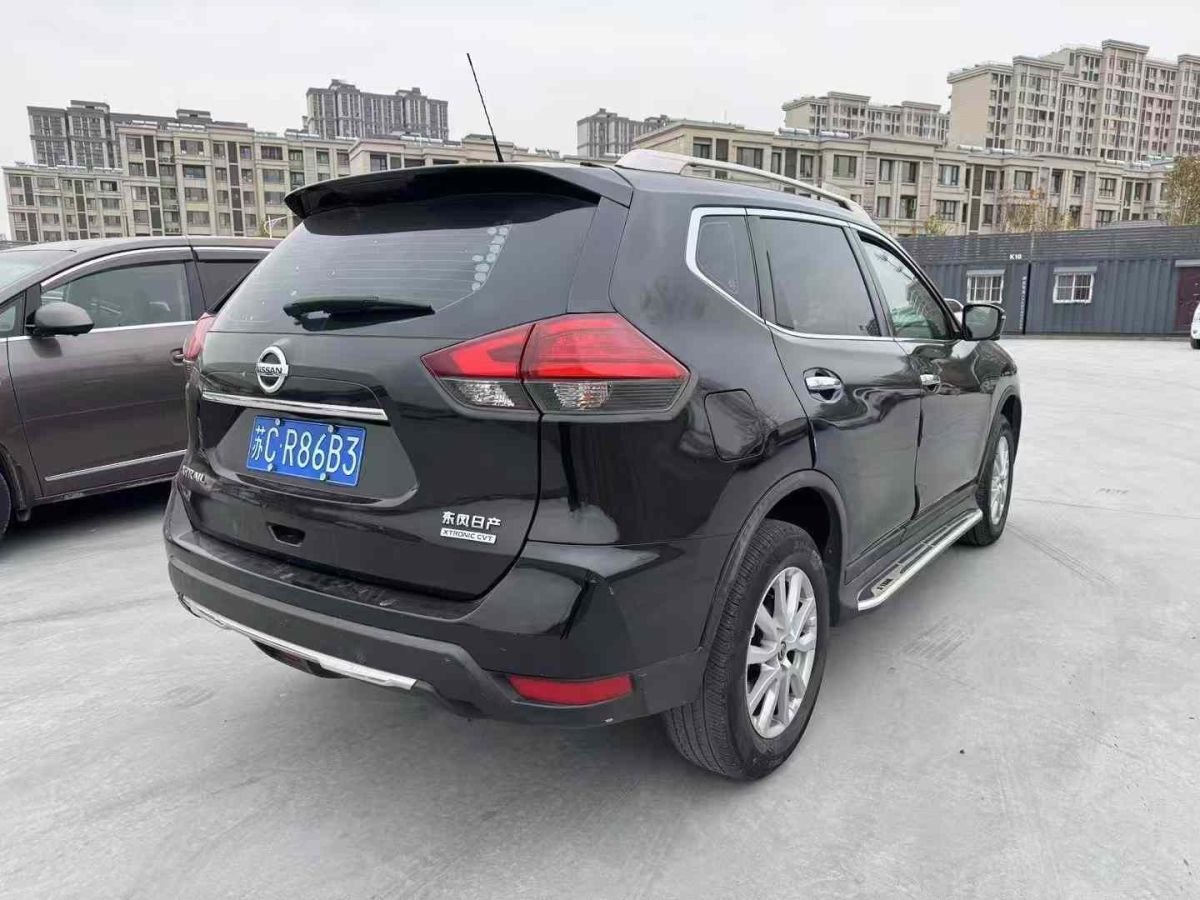 日產(chǎn) 奇駿  2019款 2.0L CVT七座舒適版 2WD圖片