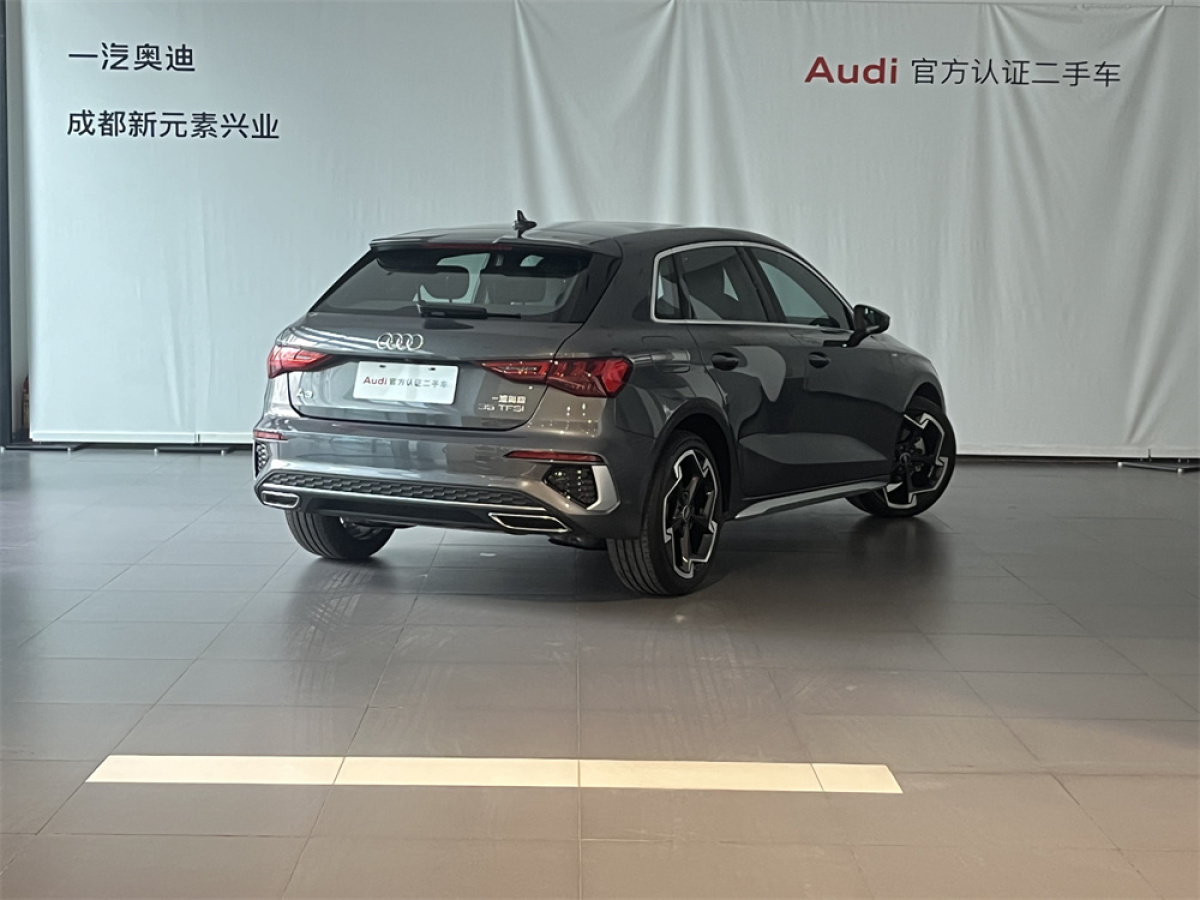 奧迪 奧迪A3  2023款 改款 Sportback 35 TFSI 豪華運(yùn)動(dòng)型圖片