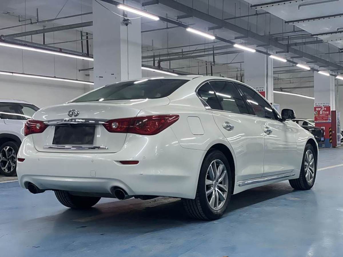 英菲尼迪 Q50L  2015款 2.0T 悅享版圖片