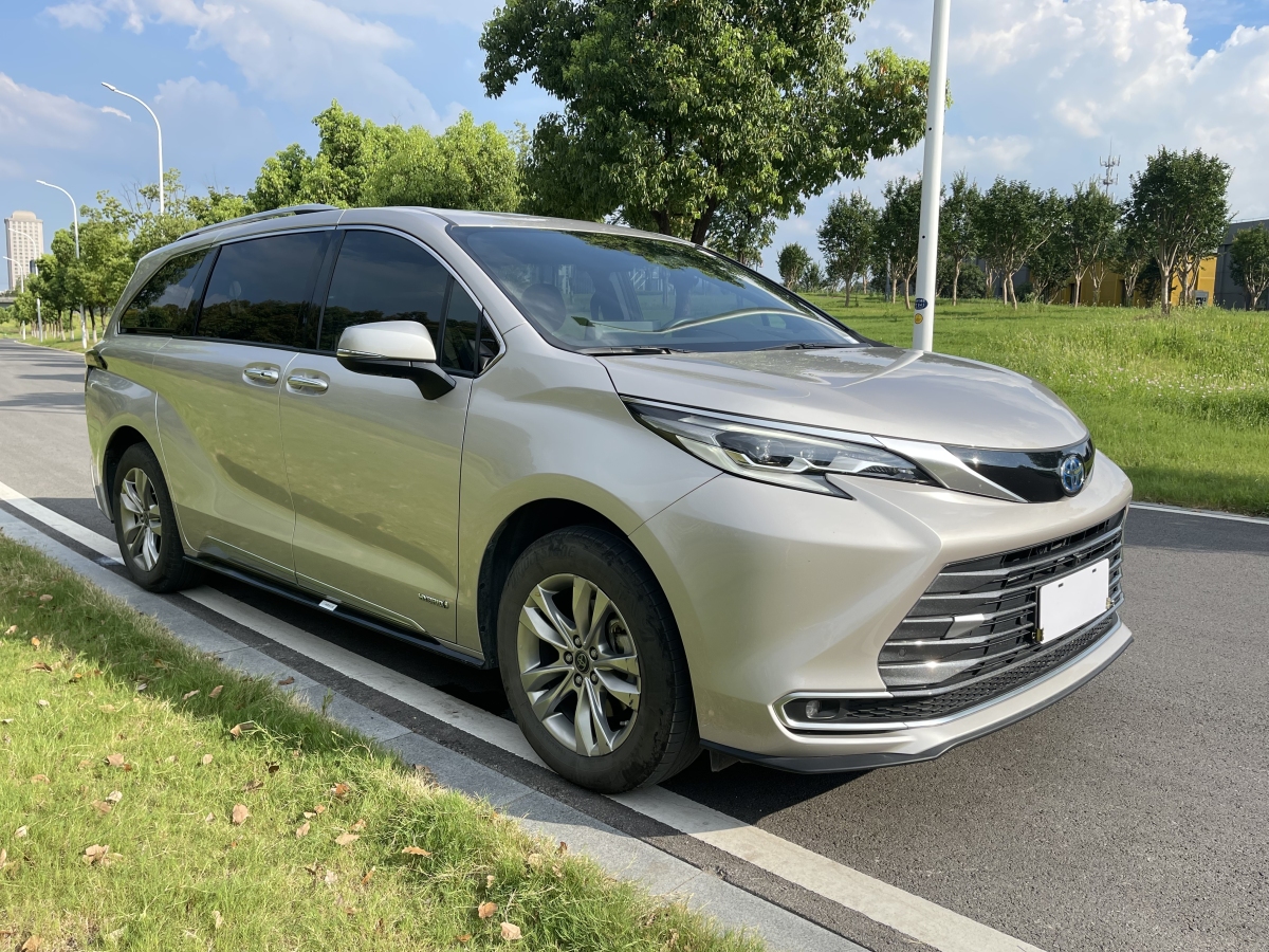 丰田 赛那SIENNA  2021款 2.5L混动 铂金版图片