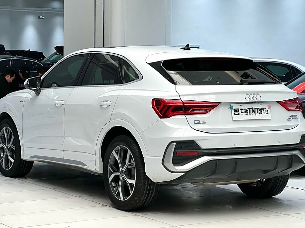 奧迪 奧迪Q3 Sportback  2021款 40 TFSI 進(jìn)享人生版圖片