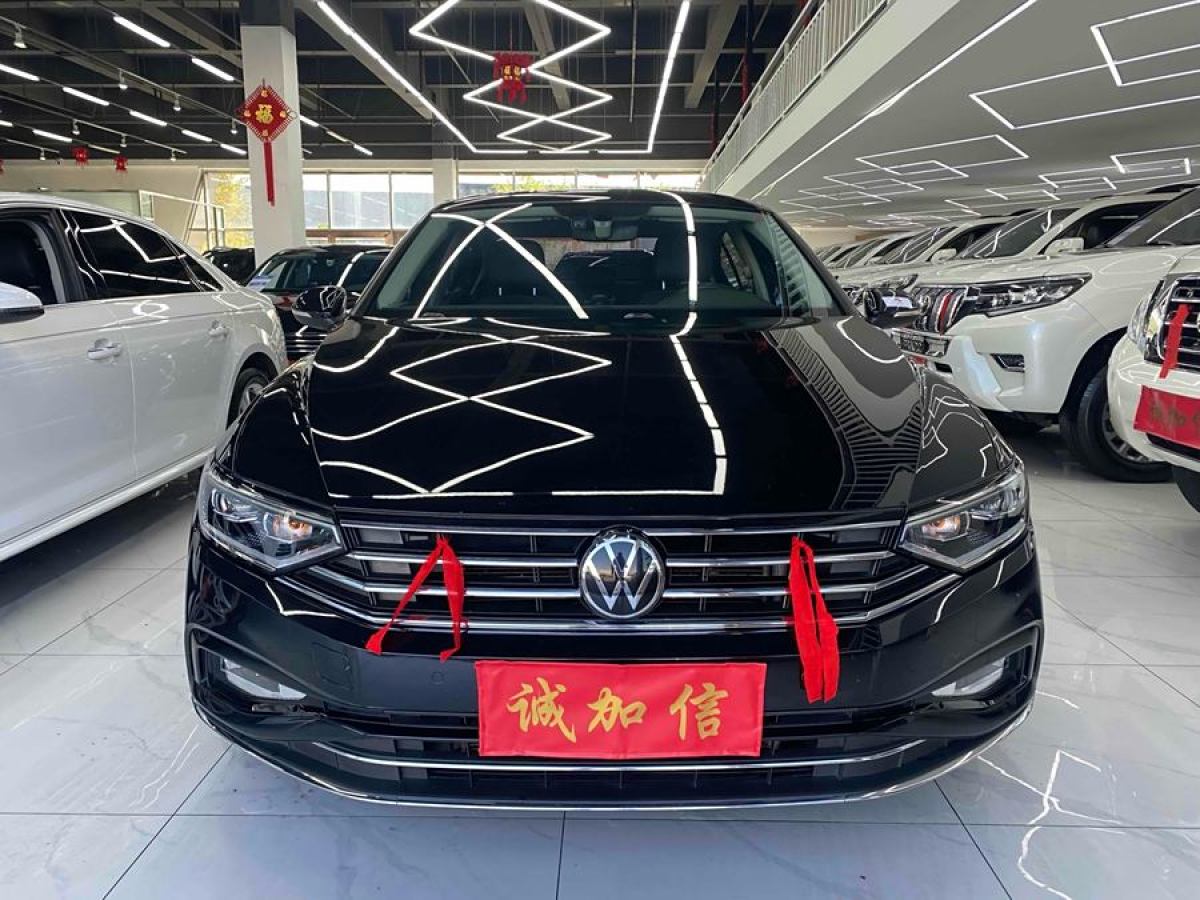 大眾 邁騰  2020款 330TSI DSG 領(lǐng)先型圖片