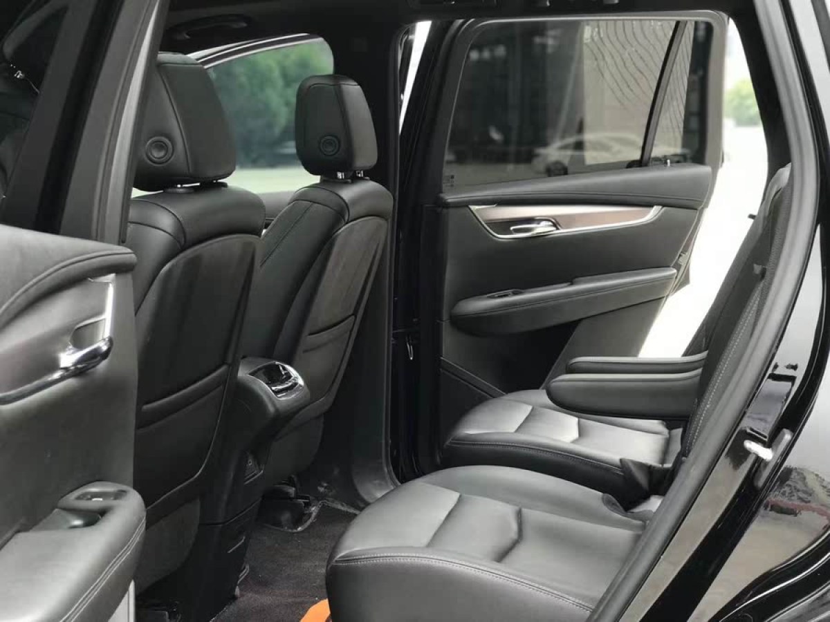 凱迪拉克 XT6  2021款 28T 六座風尚型圖片