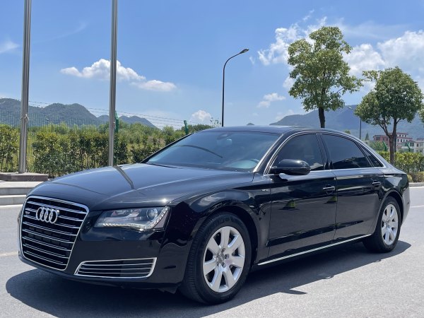 奥迪 奥迪A8  2014款 A8L 45 TFSI quattro豪华型