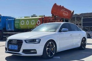 奥迪A4L 奥迪 30 TFSI 自动舒适型