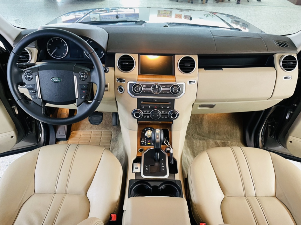 路虎 發(fā)現(xiàn)  2011款 4.0 V6 HSE圖片