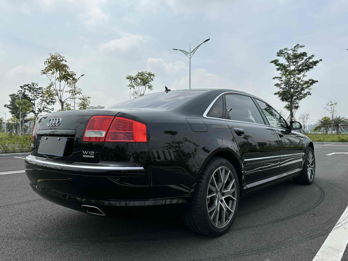 2008年8月奧迪 奧迪A8  2008款 A8L 6.0 W12至尊旗艦型