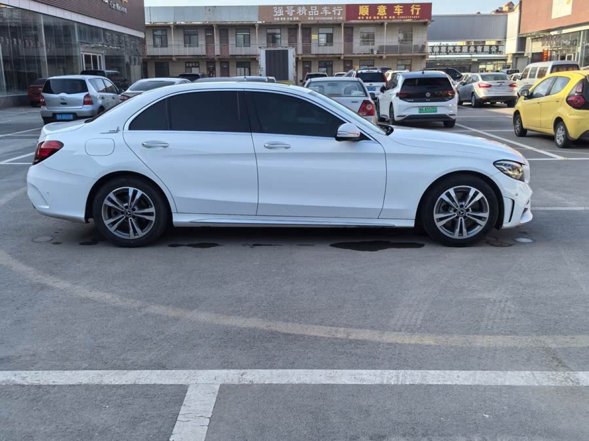 奔馳 奔馳C級(jí)  2020款 改款 C 200 L 時(shí)尚型圖片